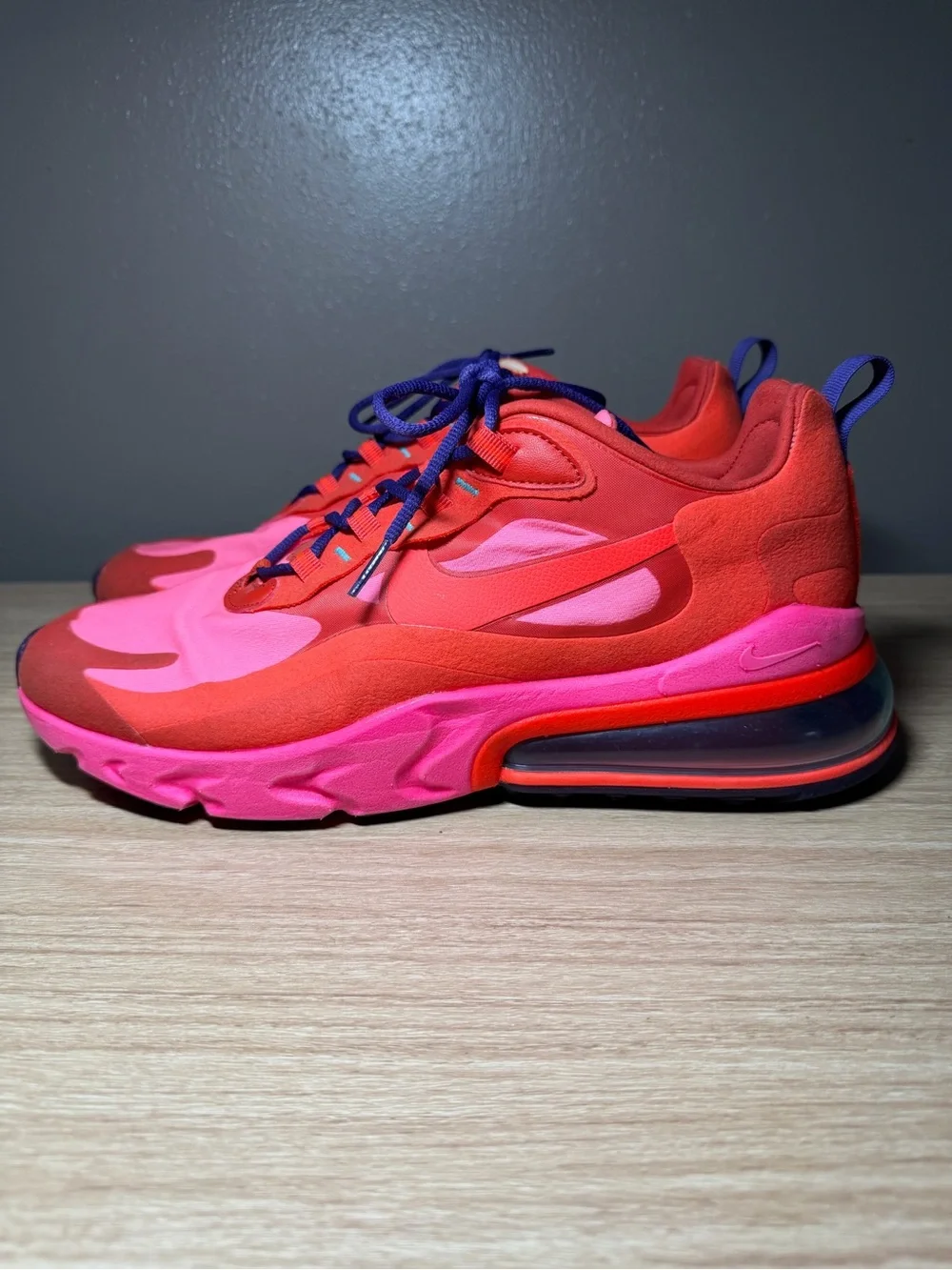 Nike Air Max 270 React 